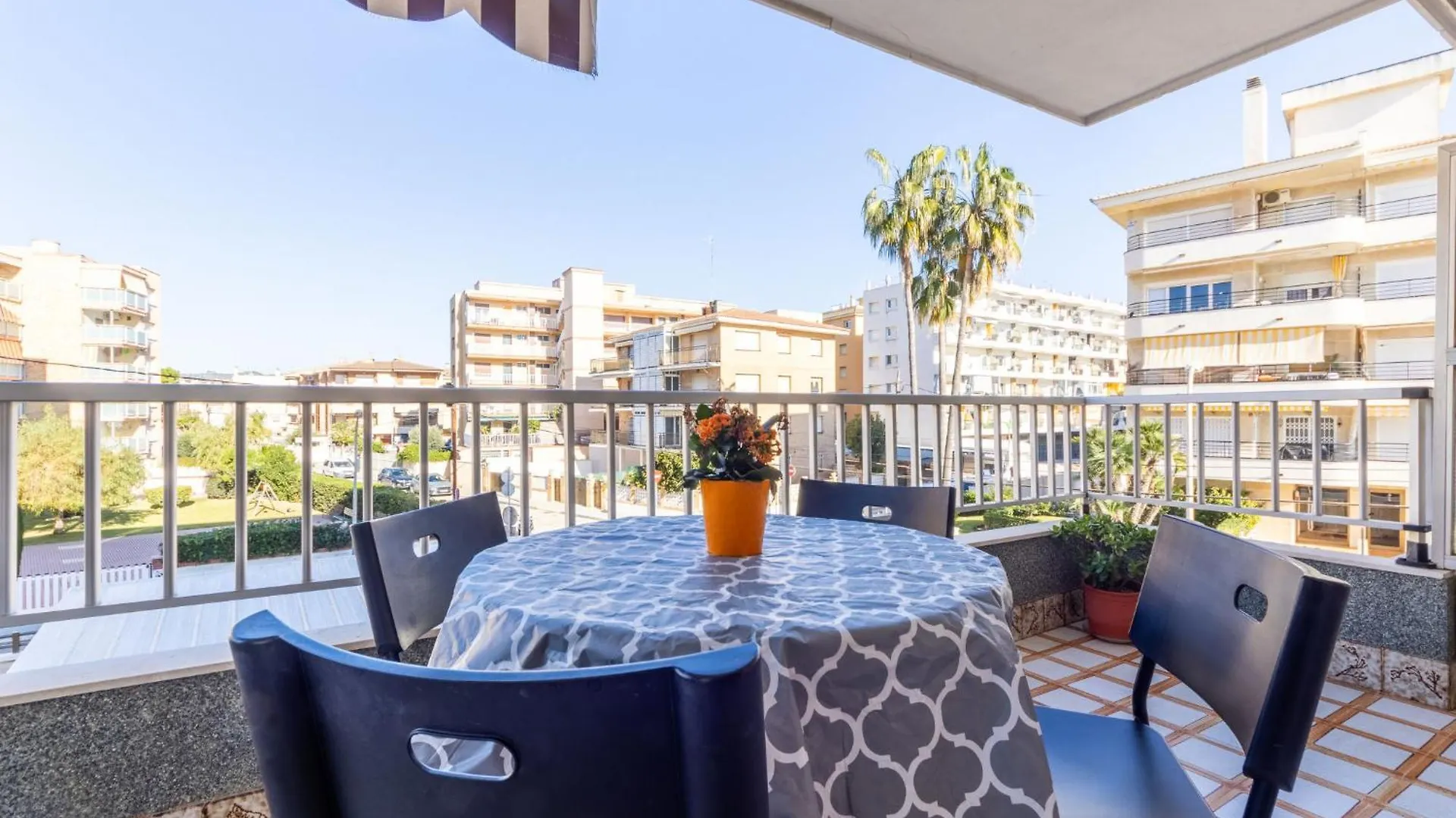 Apartment Sombrero By Interhome Cunit 0*,